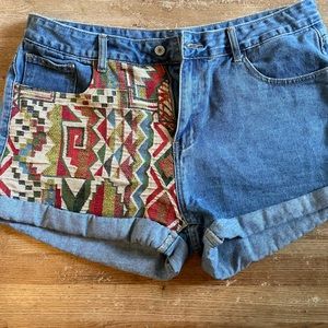 Shein 1XL Geo Tribal print Jean shorts